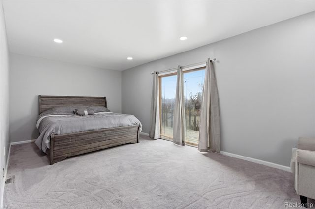 15413 Lauder Street, Detroit, MI 48227