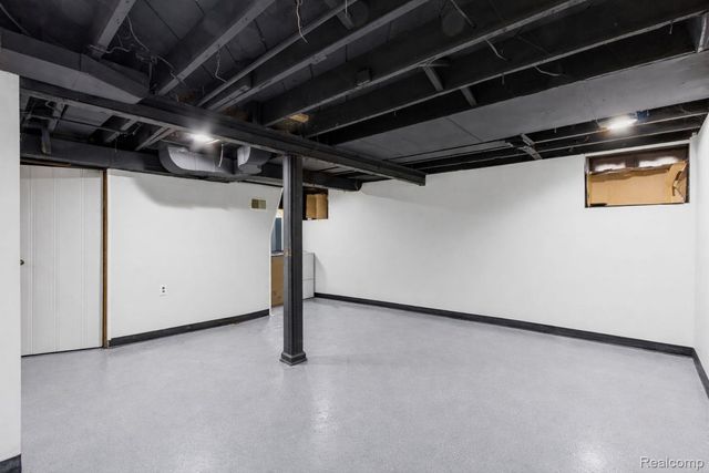 15413 Lauder Street, Detroit, MI 48227