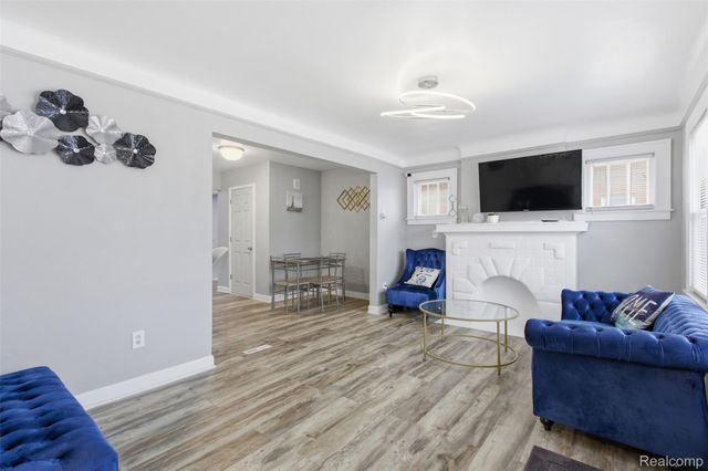 15413 Lauder Street, Detroit, MI 48227