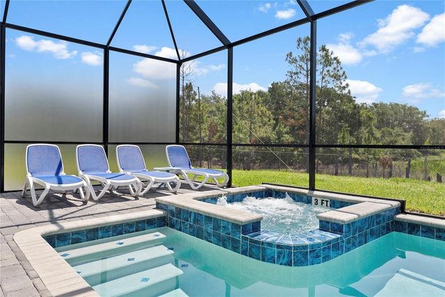 2121 PINE OAK LOOP, Davenport, FL 33837