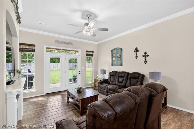 2619 Dava Street, Van Buren, AR 72956