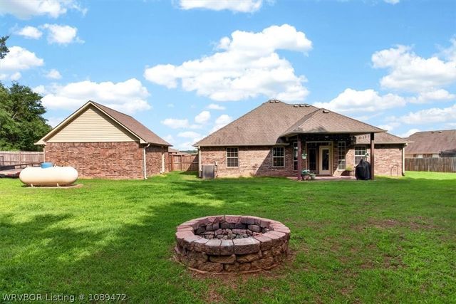 2619 Dava Street, Van Buren, AR 72956