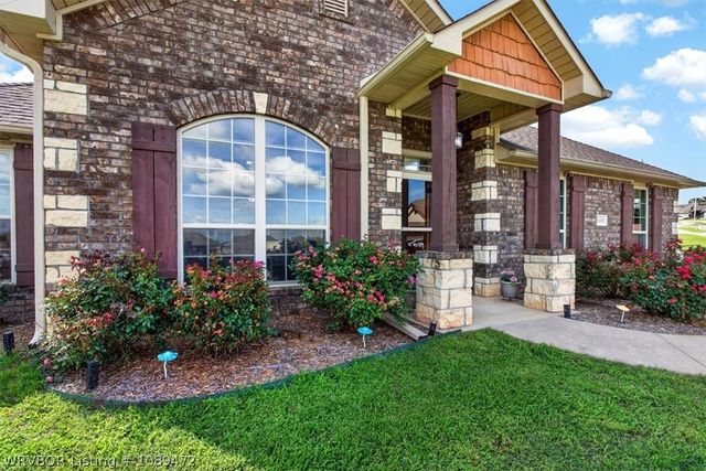 2619 Dava Street, Van Buren, AR 72956
