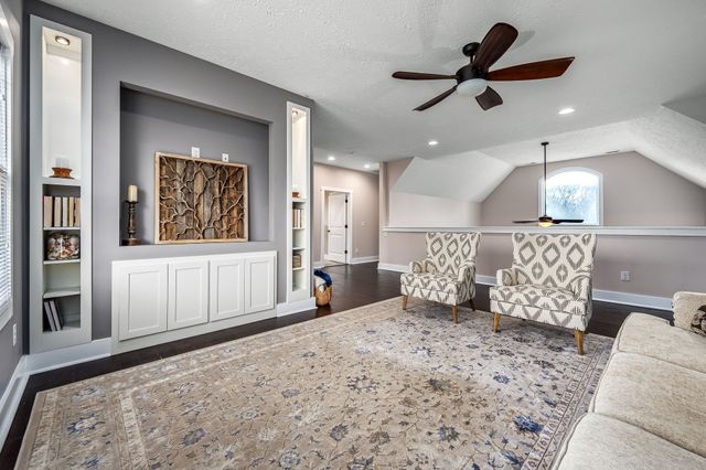 11 Walnut Creek Dr, Manchester, TN 37355