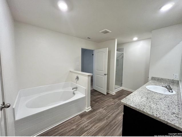 15114 N Harbor Landing, Von Ormy, TX 78073