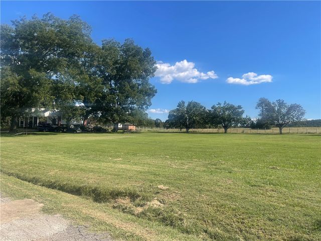 3301 STERLIN HURLEY INDUSTRIAL Highway, Clarksville, AR 72830