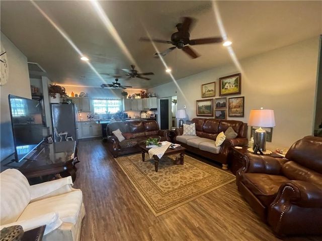 3301 STERLIN HURLEY INDUSTRIAL Highway, Clarksville, AR 72830