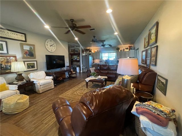 3301 STERLIN HURLEY INDUSTRIAL Highway, Clarksville, AR 72830