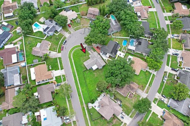 4908 CROCKETT COURT, Tampa, FL 33625
