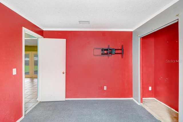 4908 CROCKETT COURT, Tampa, FL 33625