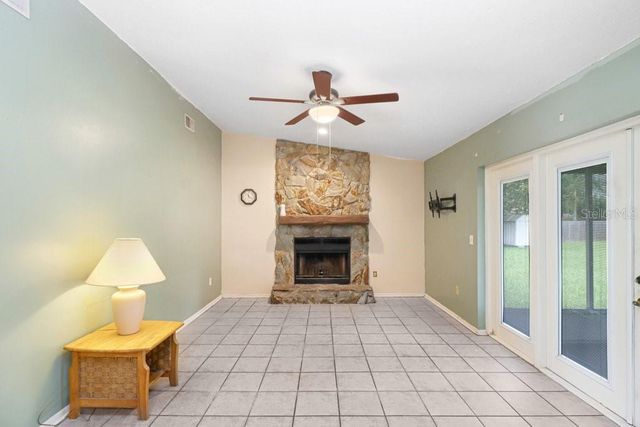 4908 CROCKETT COURT, Tampa, FL 33625