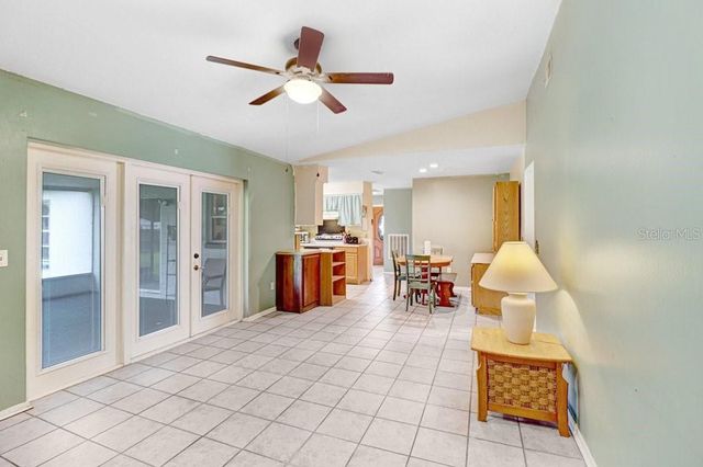 4908 CROCKETT COURT, Tampa, FL 33625