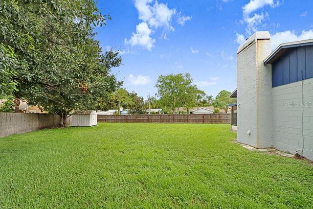 4908 CROCKETT COURT, Tampa, FL 33625