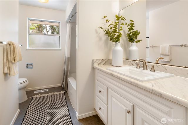 22511 96th Avenue W, Edmonds, WA 98020