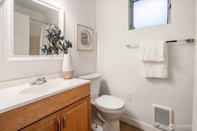 22511 96th Avenue W, Edmonds, WA 98020