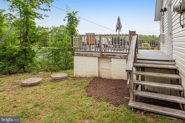 1047 LAKEVIEW DR, Stafford, VA 22556