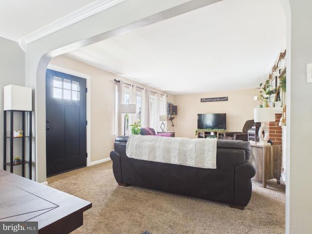 1811 HAYWARD RD, York, PA 17408