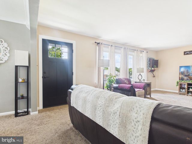 1811 HAYWARD RD, York, PA 17408