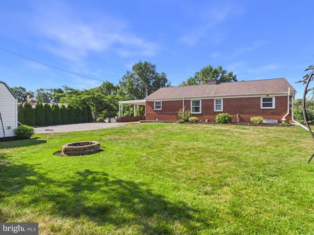 1811 HAYWARD RD, York, PA 17408