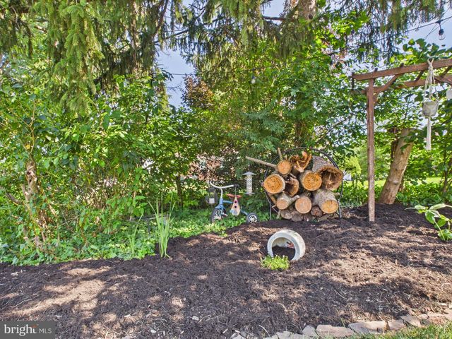 1811 HAYWARD RD, York, PA 17408