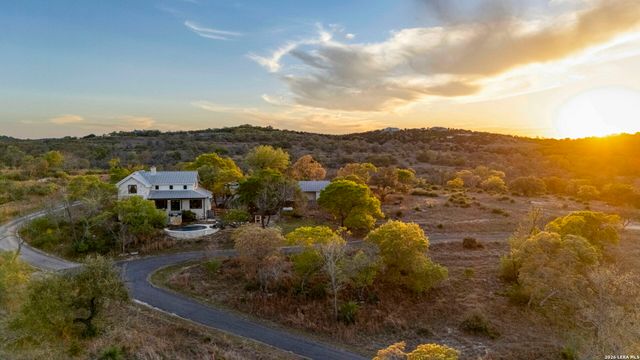 1429 Kendall Jackson, Comfort, TX 78013