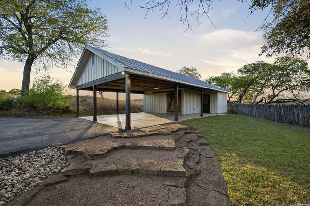 1429 Kendall Jackson, Comfort, TX 78013