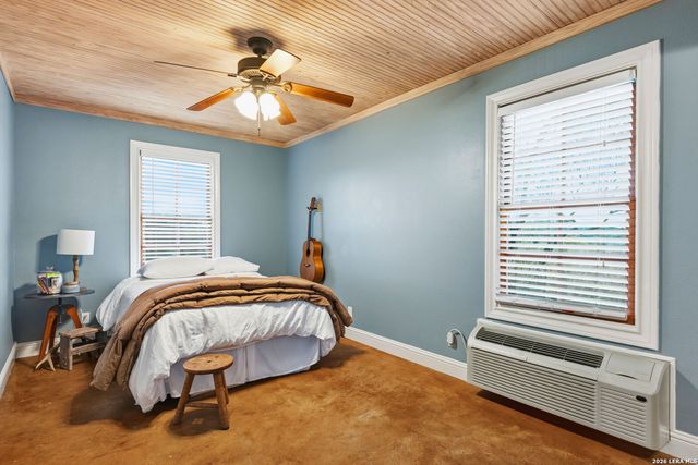 1429 Kendall Jackson, Comfort, TX 78013