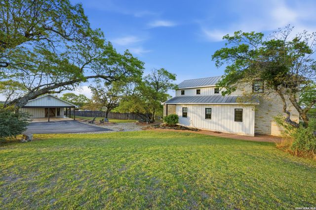 1429 Kendall Jackson, Comfort, TX 78013