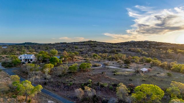 1429 Kendall Jackson, Comfort, TX 78013