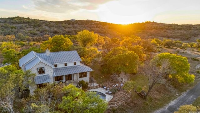 1429 Kendall Jackson, Comfort, TX 78013