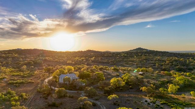 1429 Kendall Jackson, Comfort, TX 78013