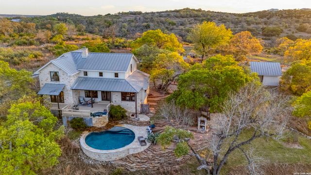 1429 Kendall Jackson, Comfort, TX 78013