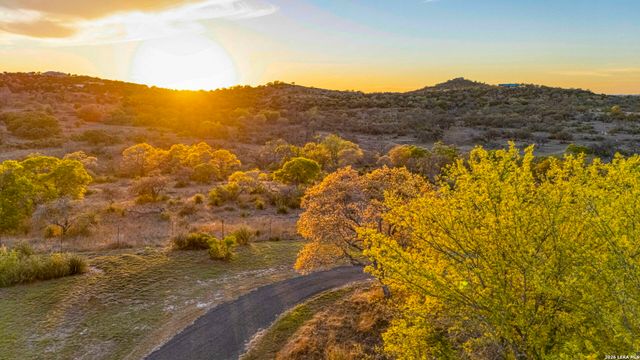 1429 Kendall Jackson, Comfort, TX 78013