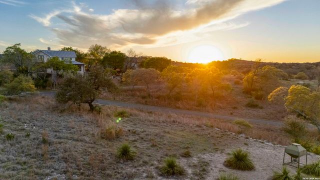 1429 Kendall Jackson, Comfort, TX 78013