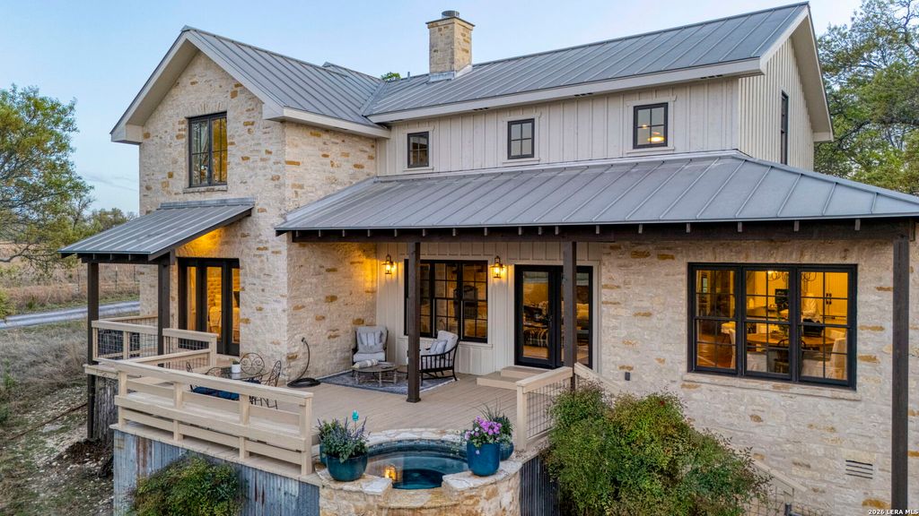 1429 Kendall Jackson, Comfort, TX 78013