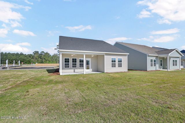 483 Galloping Foal Way SE, Bolivia, NC 28422