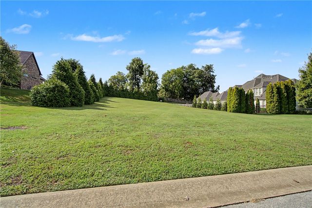 1577 Sieanna Cove, Springdale, AR 72764