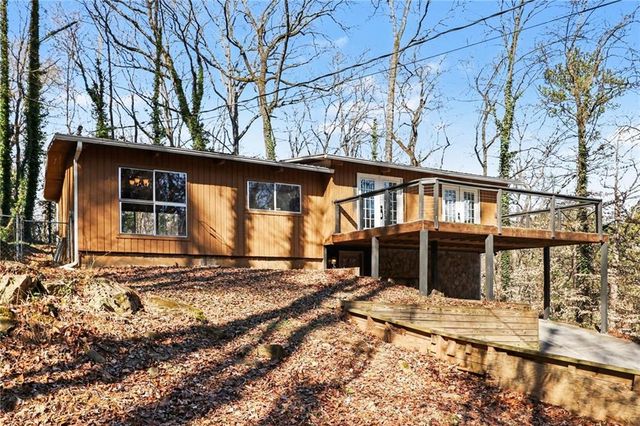 3210 Valley Bluff Drive, Atlanta, GA 30340