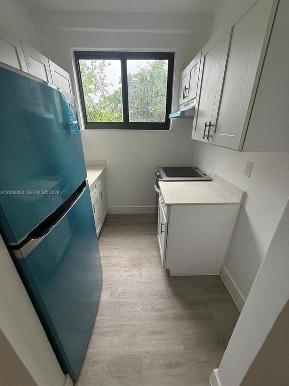 2330 NW 9th Street 13, Miami, FL 33125