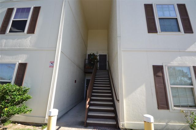 304 Dell Court 7, Houston, TX 77009