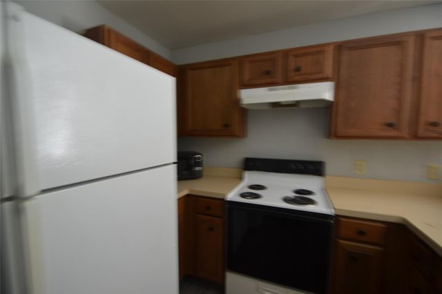 304 Dell Court 7, Houston, TX 77009