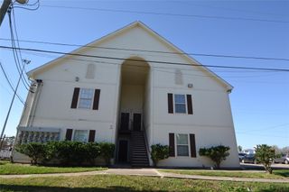 304 Dell Court 7, Houston, TX 77009