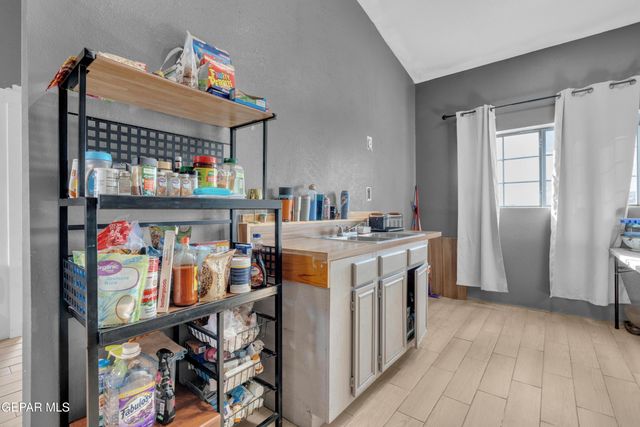 16104 Mesa Rocks Street, Fabens, TX 79838