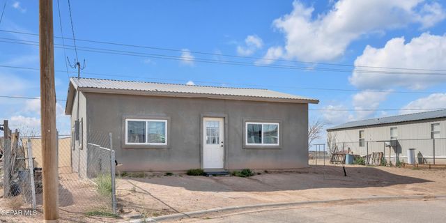 16104 Mesa Rocks Street, Fabens, TX 79838