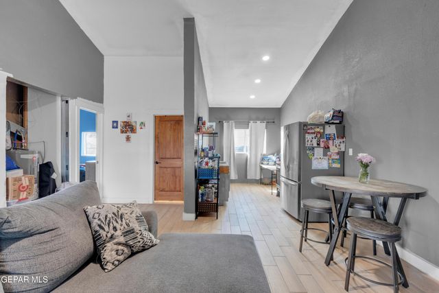 16104 Mesa Rocks Street, Fabens, TX 79838