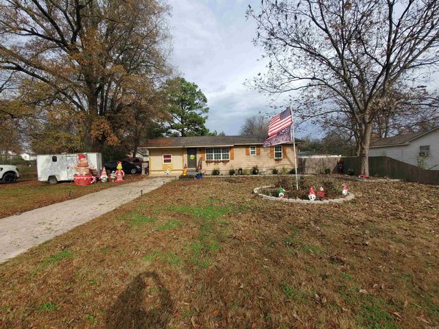 714 W 7th Street, Rector, AR 72461