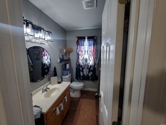 714 W 7th Street, Rector, AR 72461