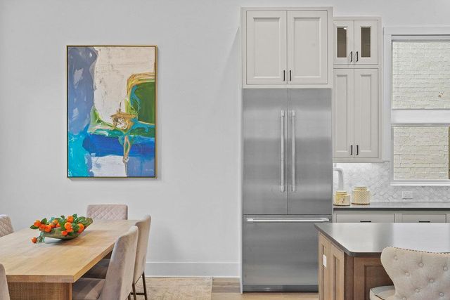 1719 Spyglass DR 14, Austin, TX 78746