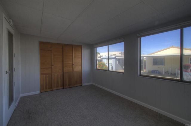 211 N Citrus Avenue 135, Escondido, CA 92027