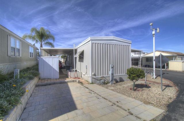 211 N Citrus Avenue 135, Escondido, CA 92027
